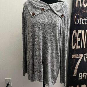 Women's sweater‎ size extra large